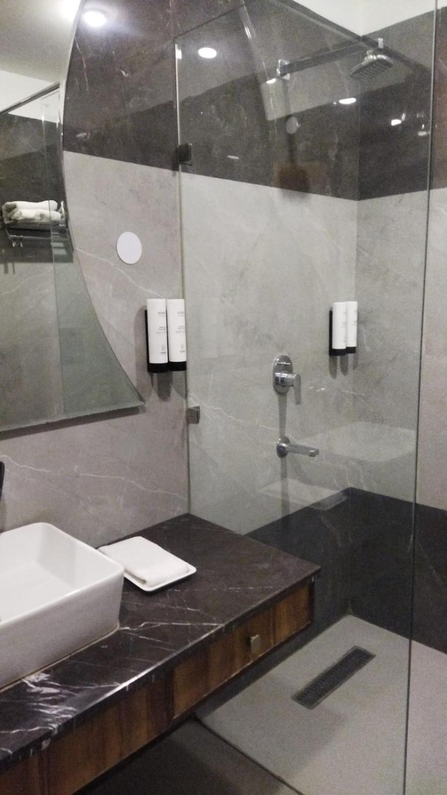 Hotel Noble Inn Nowe Delhi Zewnętrze zdjęcie